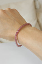 Bracelet | Quartz fraise | 4mm