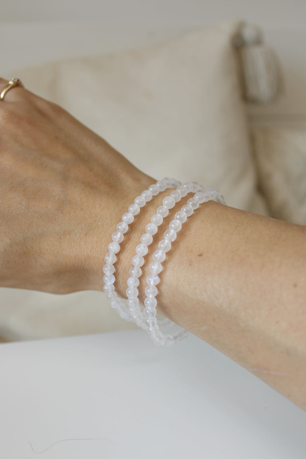 Bracelet | Pierre de lune | 4mm