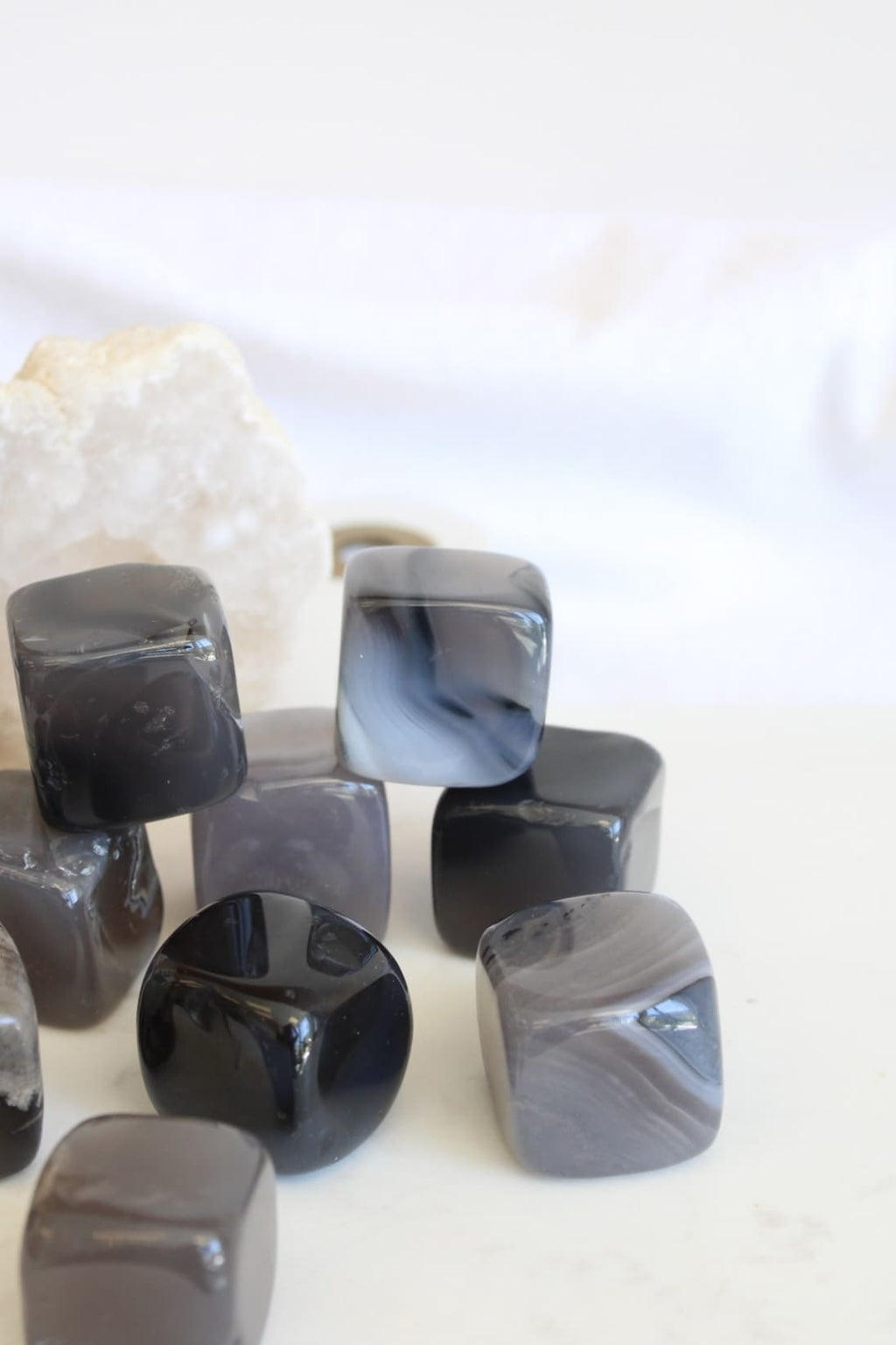 Cube | Agate volcano