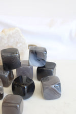 Cube | Agate volcano