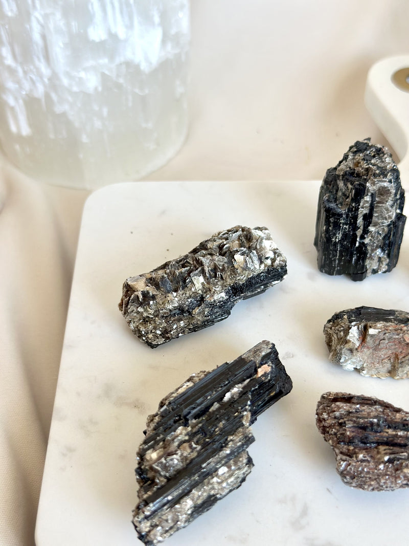 Pierre brute | Tourmaline noir & mica