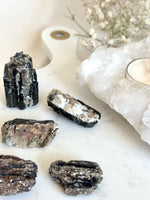 Pierre brute | Tourmaline noir & mica