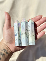 Tour | Howlite Aura